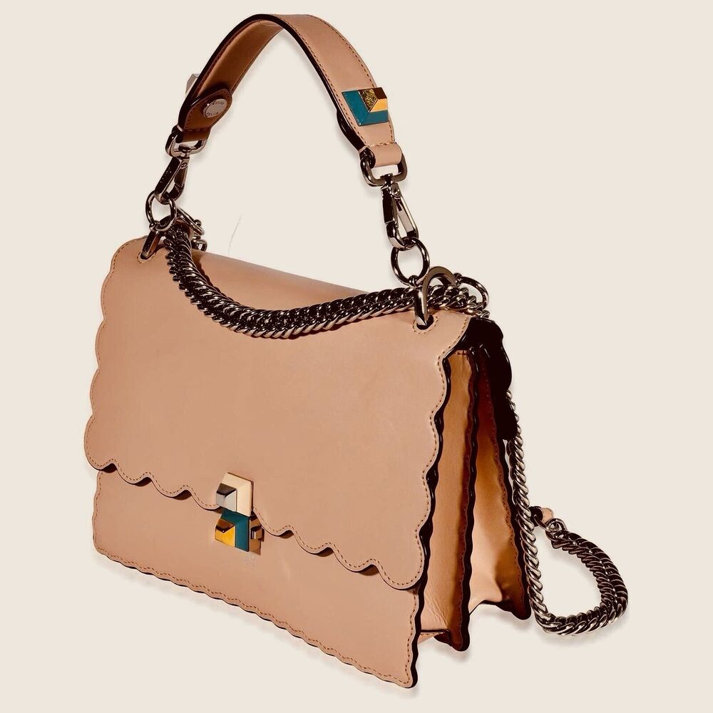 FENDI Kan I Scalloped Pink Leather Shoulder Bag Floral Strap Chain Authentic